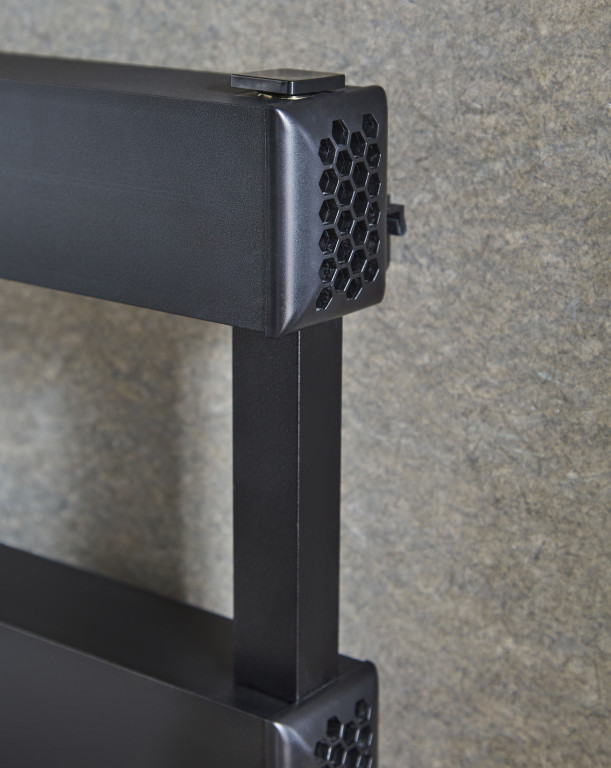 EdEqX9W-Qr5Gg2c2v-9cd8B2jMxZeQR8HLEGpj1b4k-w